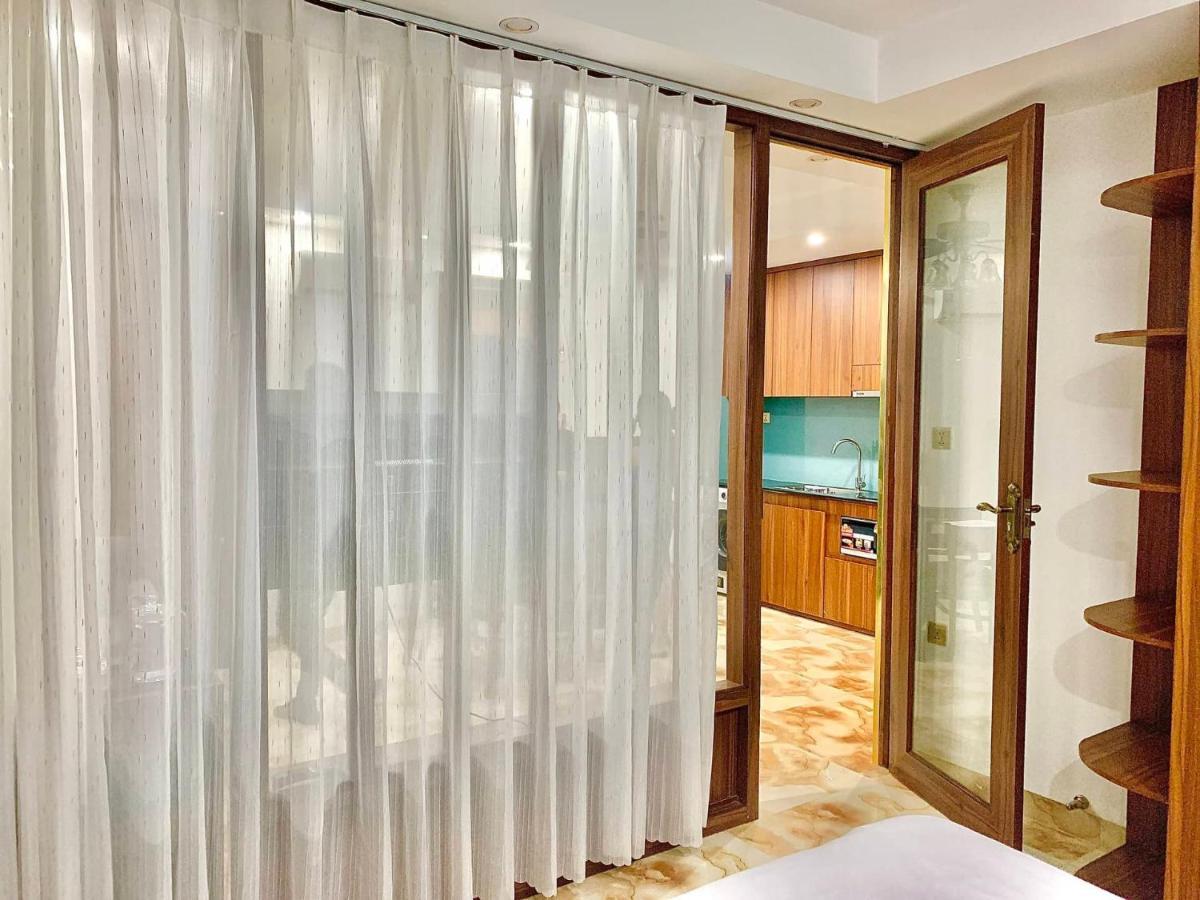 Royal Hotel & Apartment Da Nang Bagian luar foto